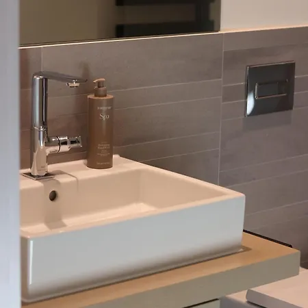 Reetlodge Fleesensee Feriehus Göhren-Lebbin